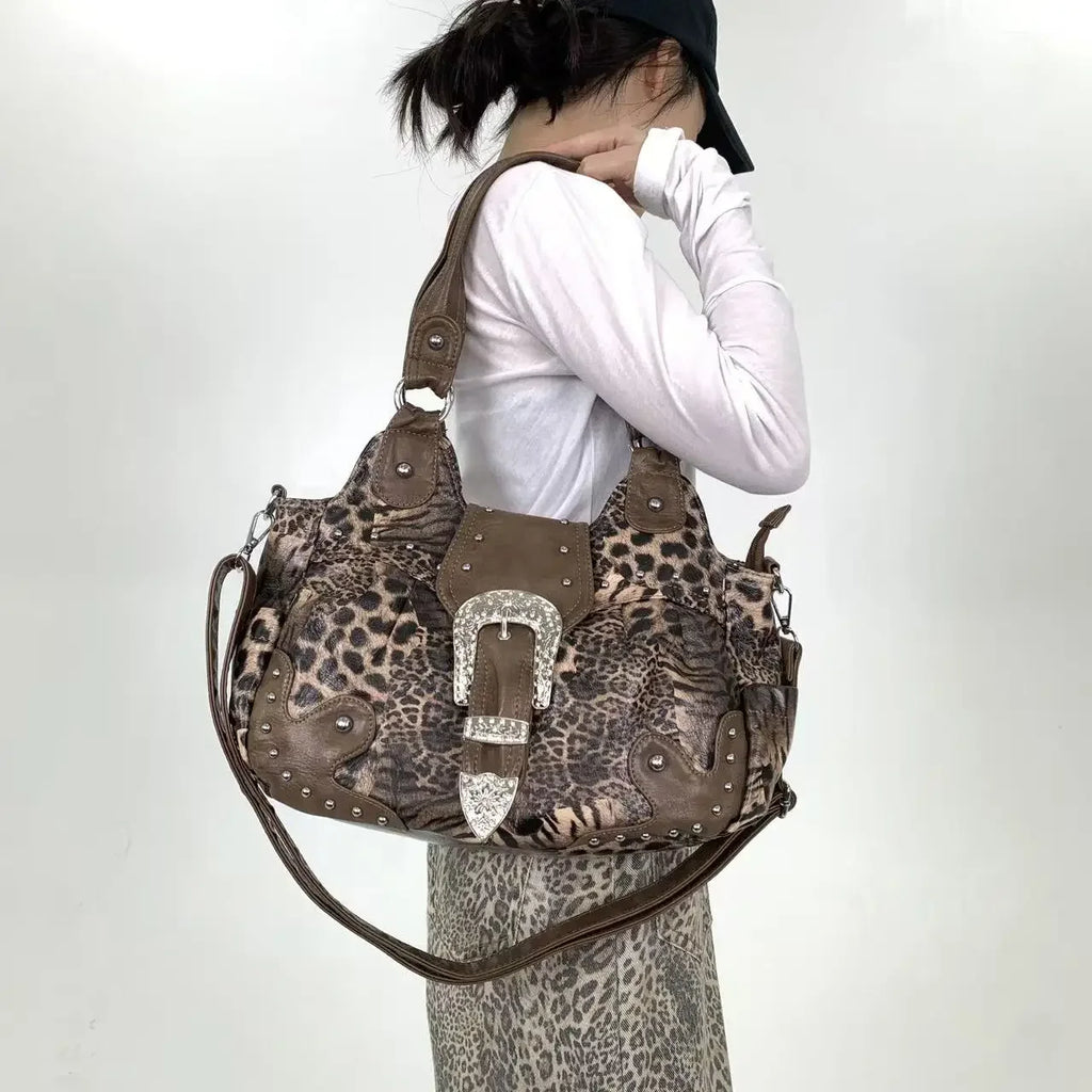 Y2K street personality spicy girl leopard print patchwork tote bag with multiple pockets and rivets retro crossbody handbag